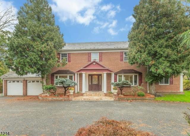 Property at 170 Passaic Ave, Roseland Boro, NJ 07068-1124, 4 beds, 3 baths