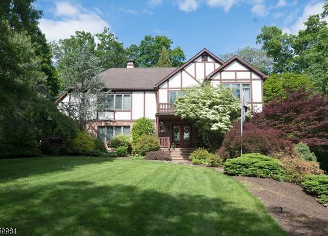 Property at 15 Turner Ln, Montville Twp., NJ 07082, 4 beds, 4 baths