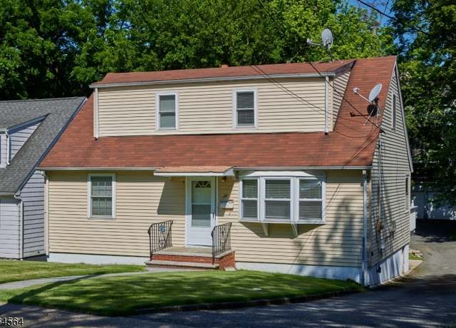 Property at 26 Westview Rd, Verona Twp., NJ 07044-2816, 4 beds, 3 baths