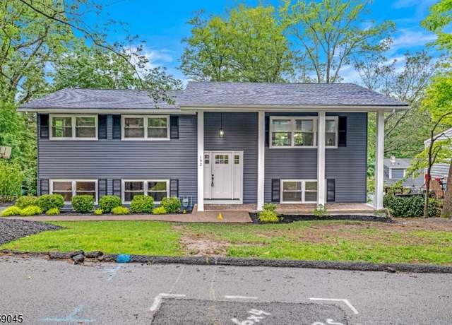 Property at 192 Mohawk Trl, Wayne Twp., NJ 07470-5032, 4 beds, 2 baths