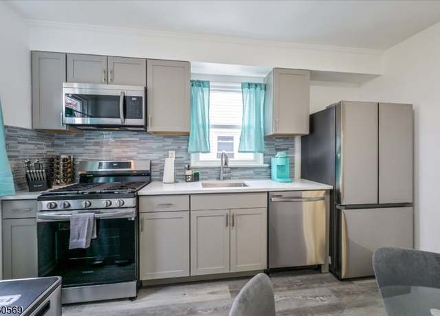 Property at 1036 Creger Ave, Union Twp., NJ 07083-5624, 4 beds, 2 baths