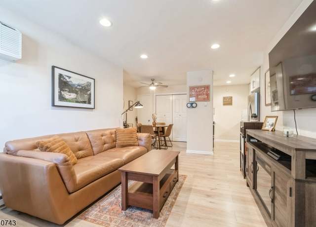 Property at 103 Woodcrest Dr, Morris Twp., NJ 07960-4542, 1 bed, 1 bath