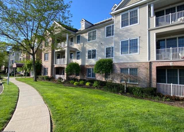 Property at 13 Ridgeview Ln #13, Mt Arlington, NJ 07856, 2 beds, 2 baths