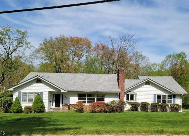 Property at 82 Mountainside Dr, Randolph Twp., NJ 07869, 5 beds, 3 baths
