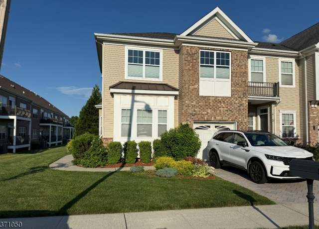 Property at 1 Shadowlawn Dr, Franklin Twp., NJ 08873-7486, 3 beds, 2.5 baths