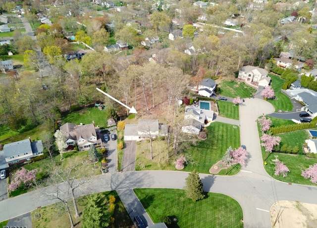 Property at 42 Manchester Way, Montville Twp., NJ 07058-9502, 4 beds, 2.5 baths