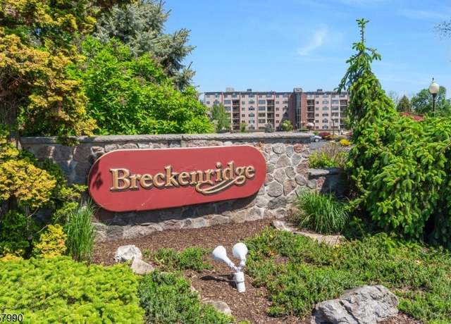 Property at 1360 Hamburg Tpke #106, Wayne Twp., NJ 07470-4037, 2 beds, 2.5 baths