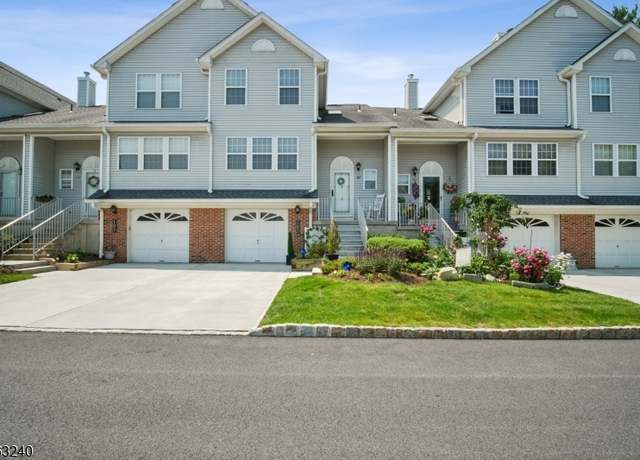 Property at 182 Durham Ct, Hackettstown, NJ 07840-1677, 2 beds, 1.5 baths