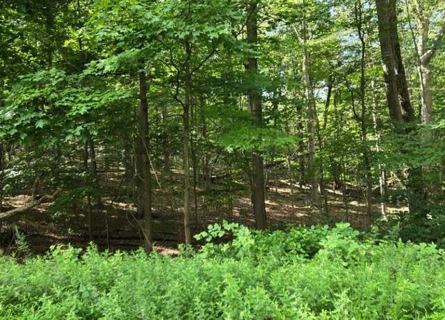 Property at 54 Northwood Rd, Hopatcong Boro, NJ 07849-1454