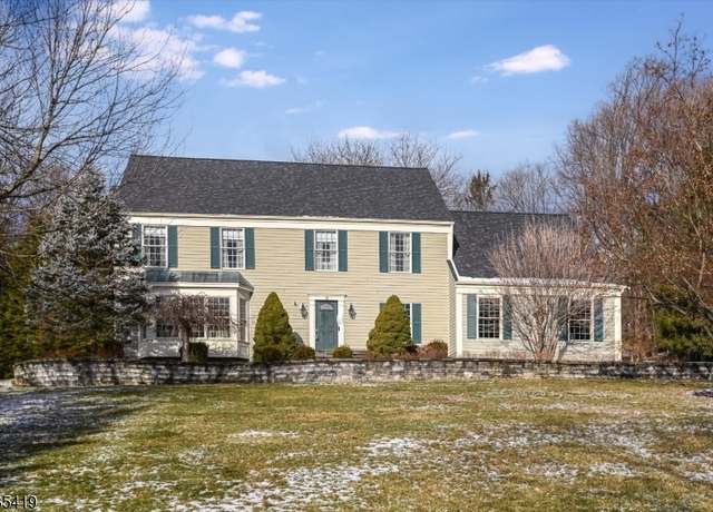 Property at 8 Harmony Ln, Mendham Twp., NJ 07869-4129, 4 beds, 3.5 baths