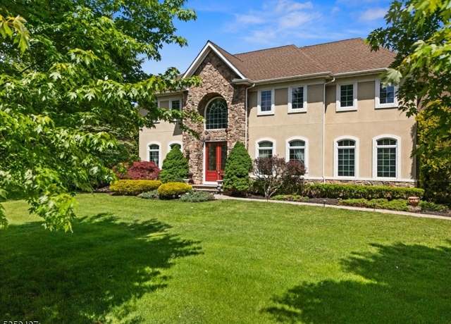 Property at 36 Saddlewood Ct, Montgomery Twp., NJ 08502-5740, 5 beds, 4.5 baths