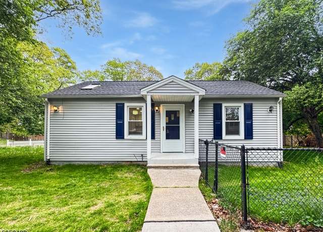 Property at 100 Unger Ave, Hopatcong Boro, NJ 07874-2209, 3 beds, 1 bath