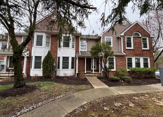 Property at 135 Hawthorne Ct, Rockaway Twp., NJ 07866-2253, 3 beds, 3.5 baths