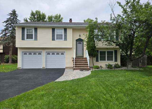 Property at 9 Village Ct, Flemington Boro, NJ 08822-1572, 3 beds, 2 baths