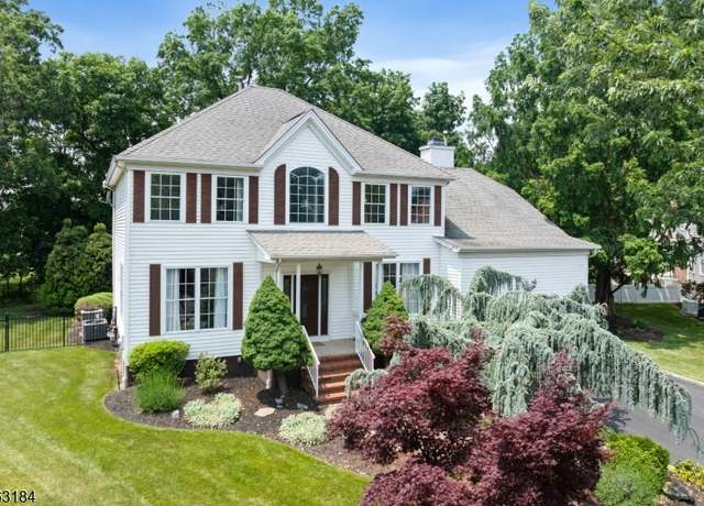 Property at 17 Wolverton Ln, Hillsborough Twp., NJ 08844-4387, 4 beds, 2.5 baths