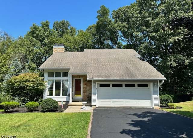 Property at 18 Canada Goose Dr, Allamuchy Twp., NJ 07840-3105, 4 beds, 3 baths