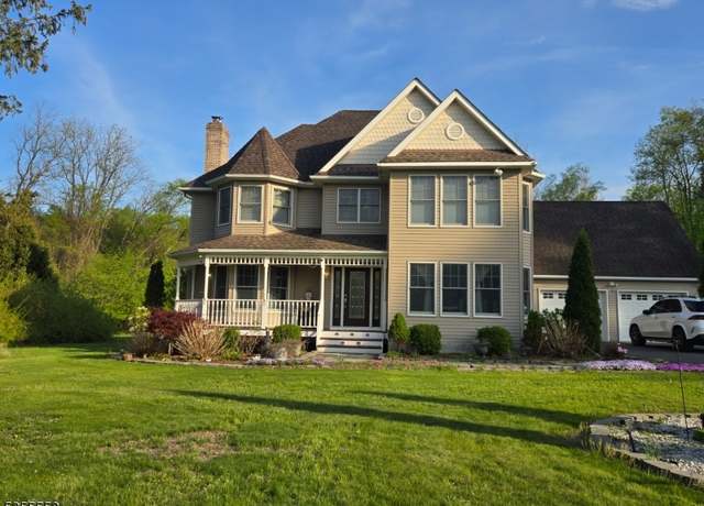Property at 133 River Rd, Montague Twp., NJ 07827-3225, 3 beds, 2.5 baths