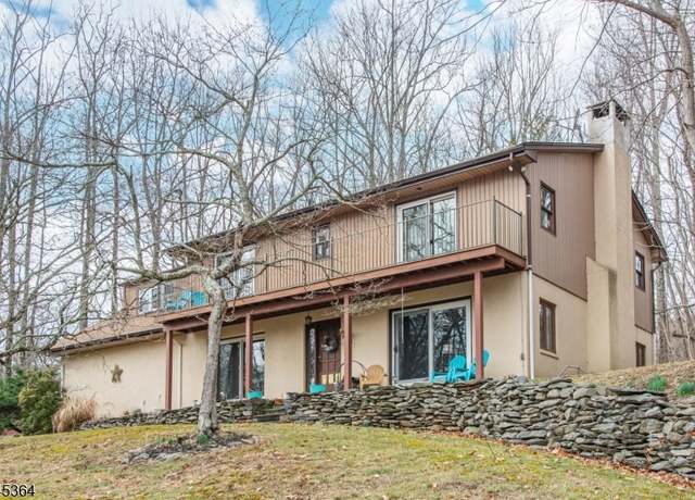 Property at 5 Bingham Ln, Blairstown Twp., NJ 07825-9324, 5 beds, 3.5 baths