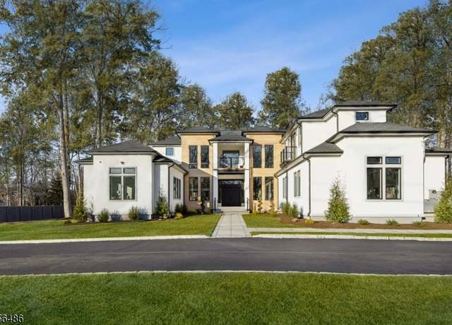 Property at 19 Highlander Dr, Scotch Plains Twp., NJ 07076-2415, 7 beds, 8.5 baths