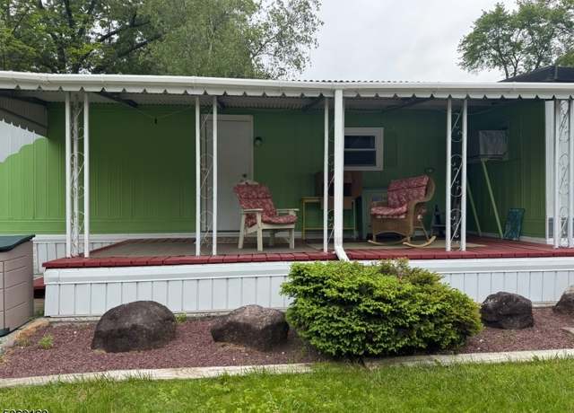 Property at 93 Mt Pleasant Ave Unit A-9, Dover Town, NJ 07801, 2 beds, 1 bath