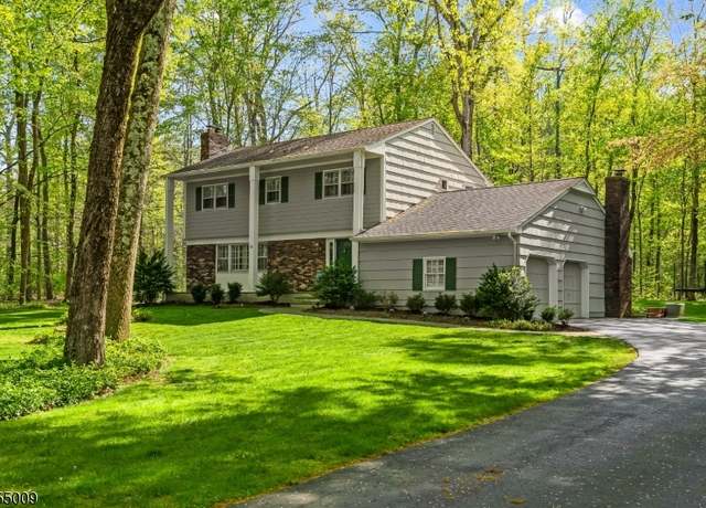 Property at 18 Van Dorn Rd, Bernards Twp., NJ 07920-1641, 4 beds, 2.5 baths