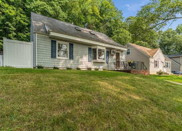Property at 51 Nestro Rd, West Orange, NJ 07052-2224, 3 beds, 2 baths