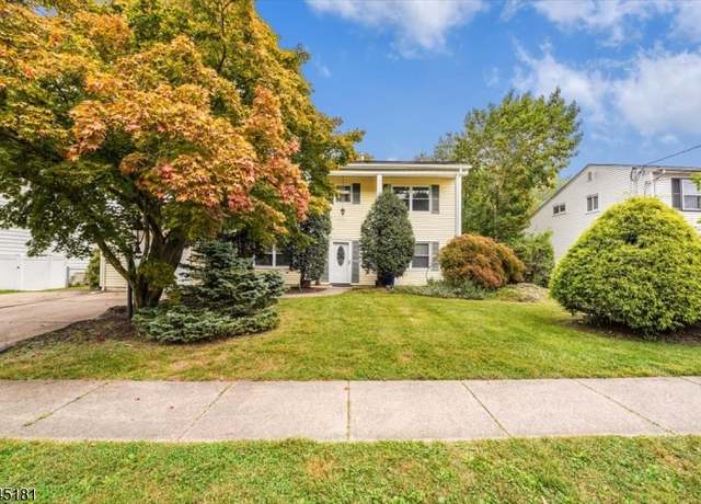 Property at 144 Clover Hill Dr, Mount Olive Twp., NJ 07836-9329, 4 beds, 2.5 baths