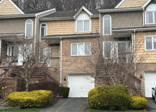 Property at 38 Edgefield Dr, Parsippany-troy Hills Twp., NJ 07950-1975, 2 beds, 2.5 baths