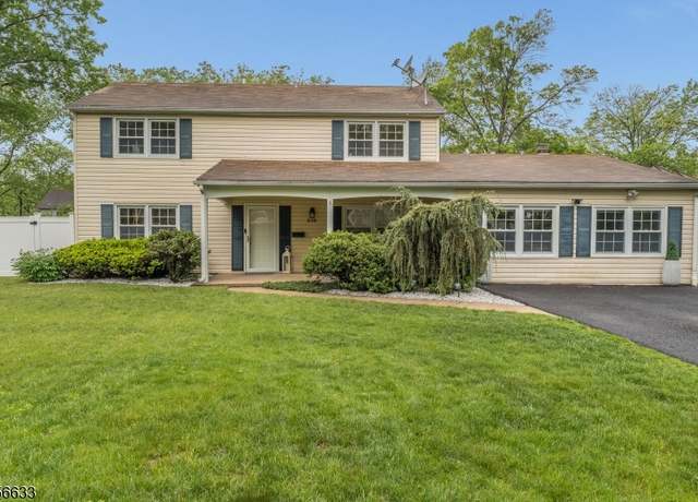 Property at 216 Lenox Pl, Franklin Twp., NJ 08873-2915, 3 beds, 2.5 baths