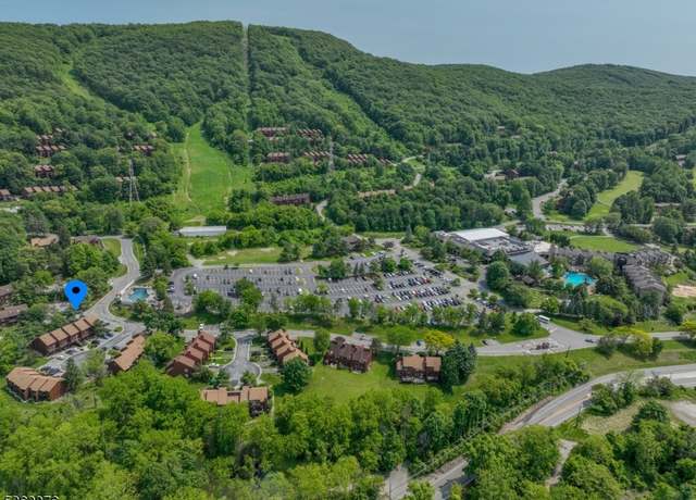 Property at 2 Jackson Hole #8, Vernon Twp., NJ 07462-6500, 2 beds, 1 bath