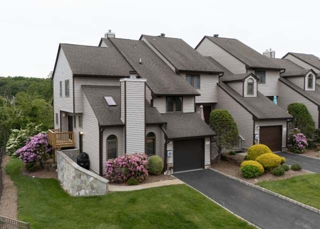 Property at 12 Davey Dr #12, West Orange Twp., NJ 07052-2174, 3 beds, 3.5 baths