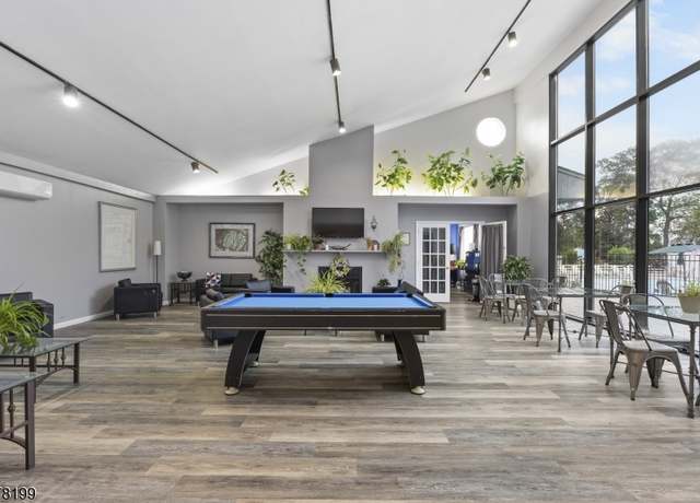 Property at 2467 State Route 10 Unit 2A, Parsippany-troy Hills Twp., NJ 07950-1301, 1 bed, 1 bath