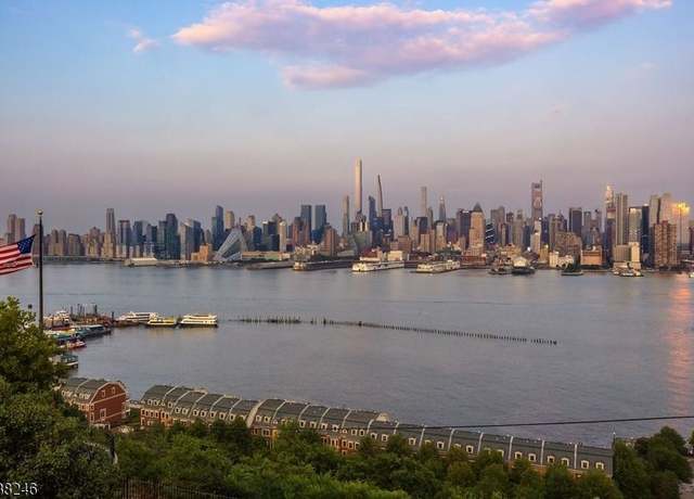 Property at 31 Hamilton Ave, Weehawken Twp., NJ 07086-6905, 7 beds, 5.5 baths