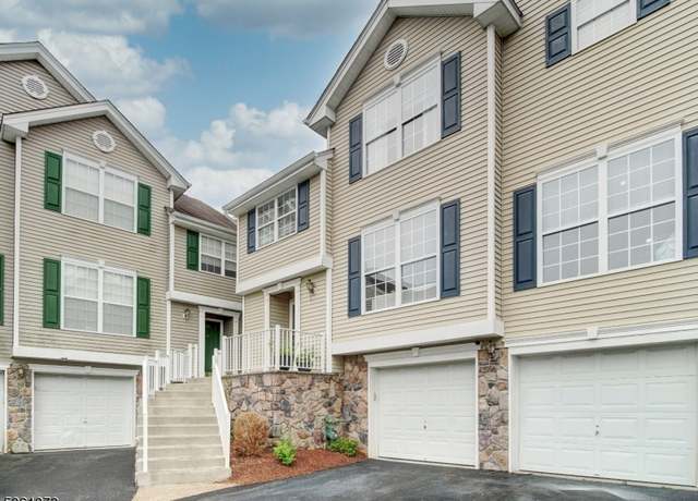 Property at 35 Brock Ln, Mount Olive Twp., NJ 07840-5676, 3 beds, 2.5 baths