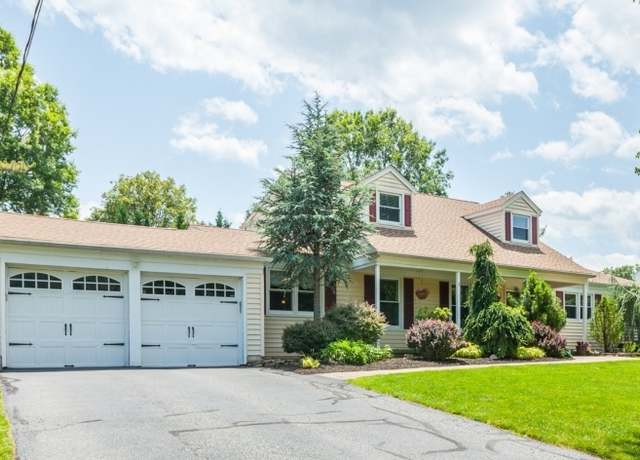 Property at 5 Normandy Dr, Parsippany-troy Hills Twp., NJ 07054-4029, 5 beds, 3 baths