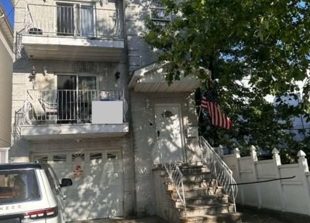 Property at 10 Miller St, Jersey City, NJ 07304-1123, 9 beds, 5 baths