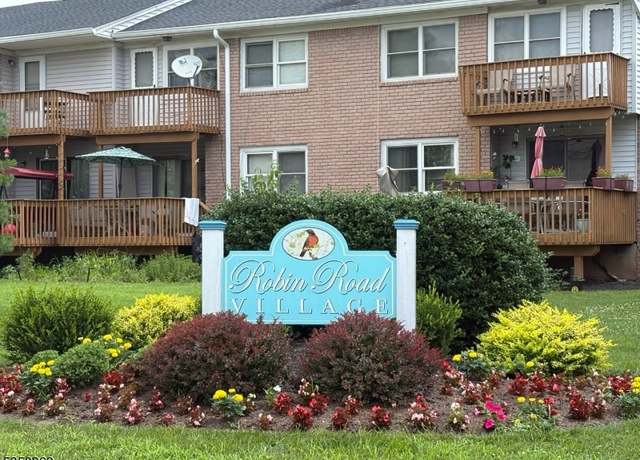Property at 1068 Robin Rd, Hillsborough Twp., NJ 08844-4432, 2 beds, 2.5 baths