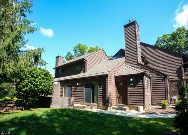Property at 6C Yacenda Dr, Parsippany-troy Hills Twp., NJ 07950-1261, 2 beds, 2.5 baths