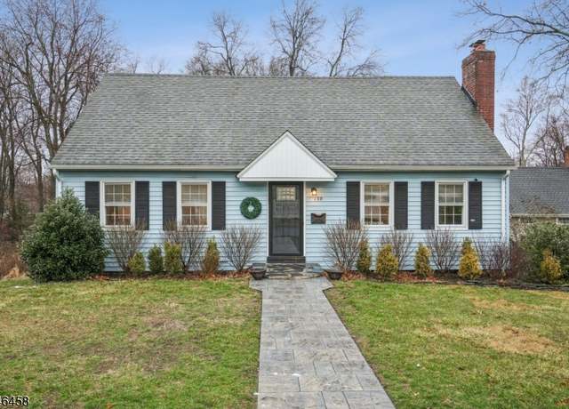 Property at 139 Ridgedale Ave, Florham Park Boro, NJ 07932-1743, 4 beds, 2 baths