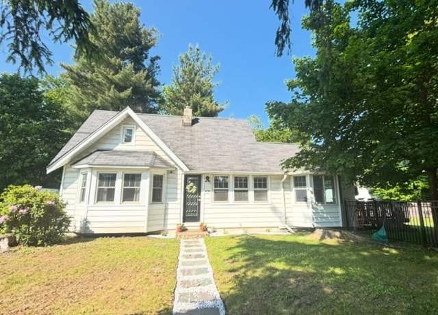 Property at 438 Lake Shore Dr, West Milford Twp., NJ 07421-1323, 3 beds, 1.5 baths