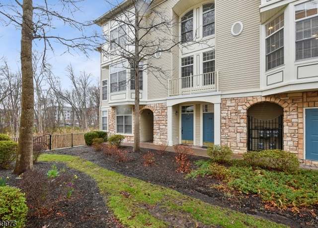 Property at 606 Kensington Ln, Livingston Twp., NJ 07039-8248, 3 beds, 2.5 baths