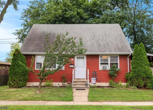 Property at 239 Angle Ave, Manville Boro, NJ 08835-2315, 3 beds, 2 baths