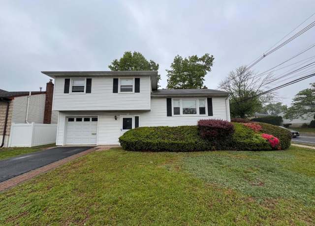 Property at 700 Haven Pl, Linden City, NJ 07036-5821, 3 beds, 1.5 baths