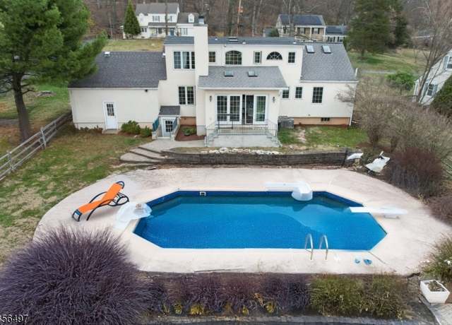 Property at 1111 Sky Hill Rd, Bridgewater Twp., NJ 08807-1241, 4 beds, 2.5 baths