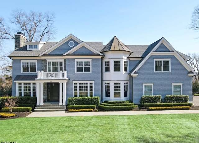 Property at 73 Edgewood Rd, Summit City, NJ 07901-3903, 7 beds, 7.5 baths