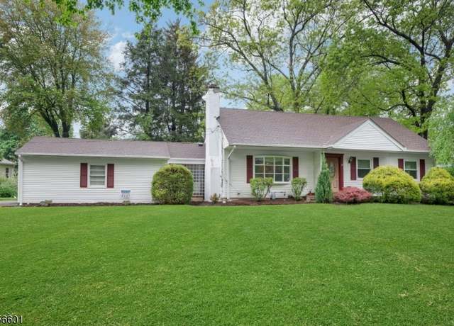 Property at 61 Fieldcrest Rd, Parsippany-troy Hills Twp., NJ 07054-2410, 5 beds, 3 baths