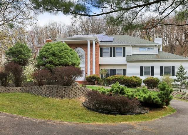 Property at 943 Washington Valley Rd, Bridgewater Twp., NJ 07920-3584, 5 beds, 3.5 baths