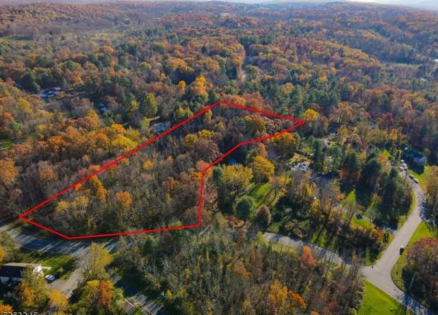Property at 115 Overlook Dr, Montague Twp., NJ 07827-3150