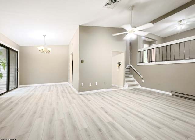 Property at 128 Overlook Dr, Union Twp., NJ 08809-1109, 1 bed, 1 bath