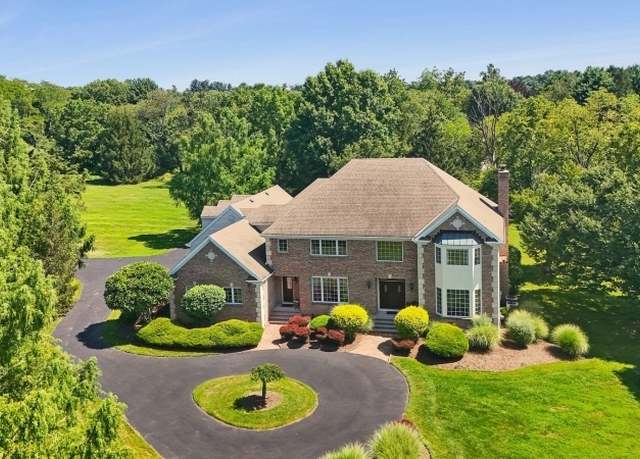 Property at 12 John Stevens Rd, Readington Twp., NJ 08889-3338, 5 beds, 5 baths